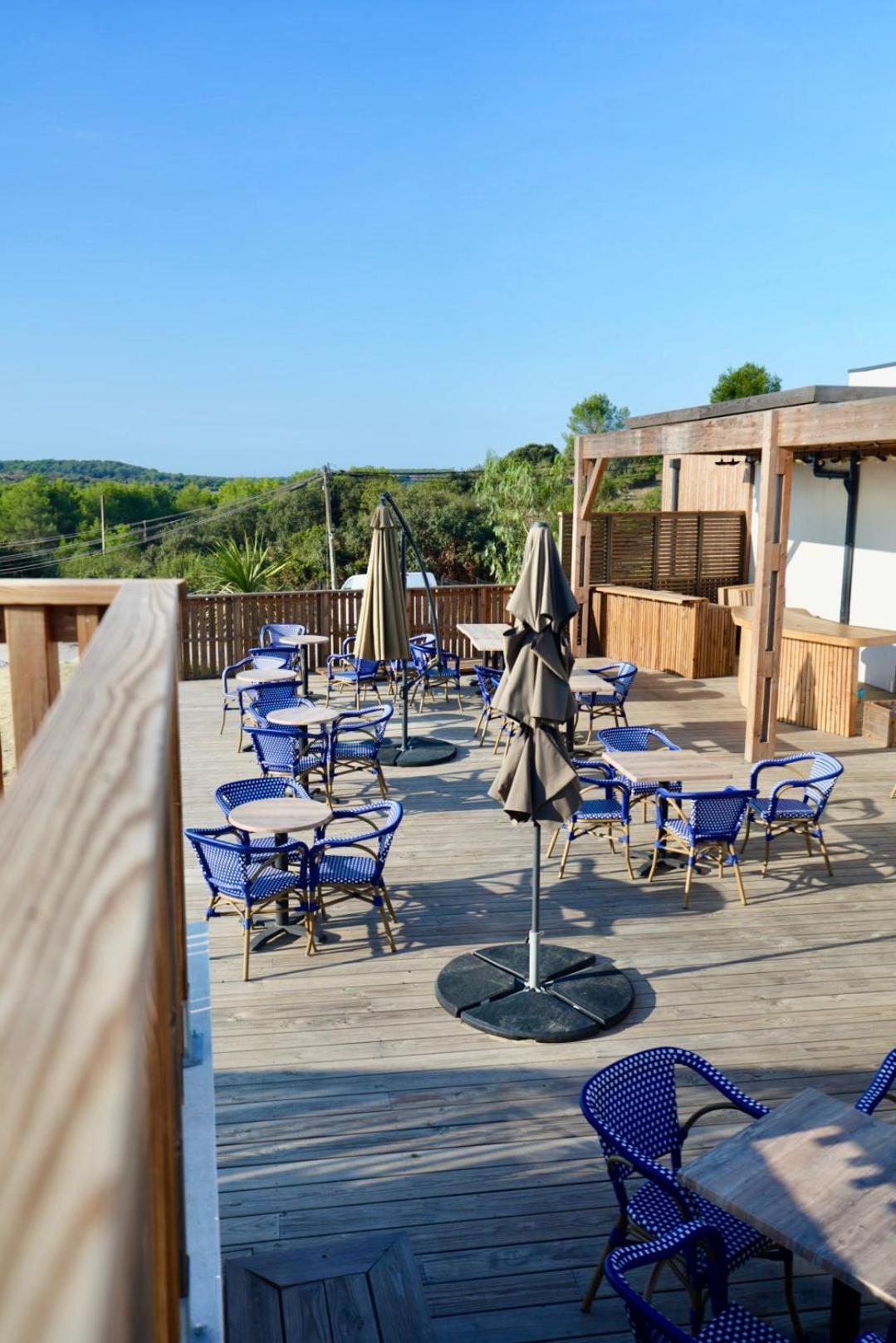 Camping Les Lodges Du Lagon 칼비송 외부 사진